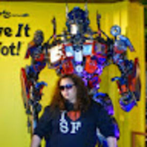 Meet your Posher, Alexis